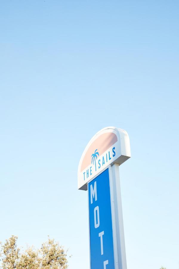 The Sails Motel Брансуик Хедс Экстерьер фото